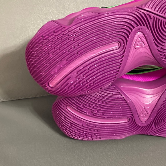 Nike Giannis Immortality Men’s 10 - Picture 7 of 9